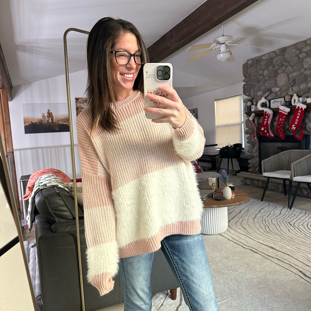 Small Pink Lily sweater - like new